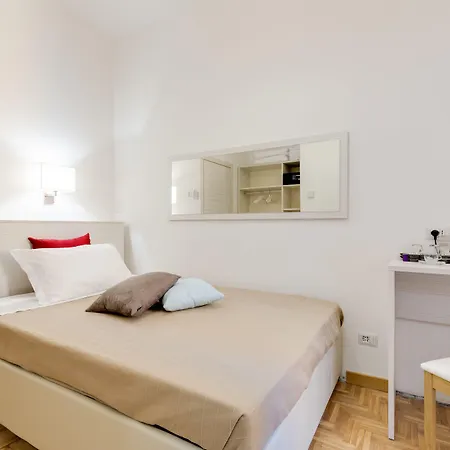 Dolce Luxury Rooms-3